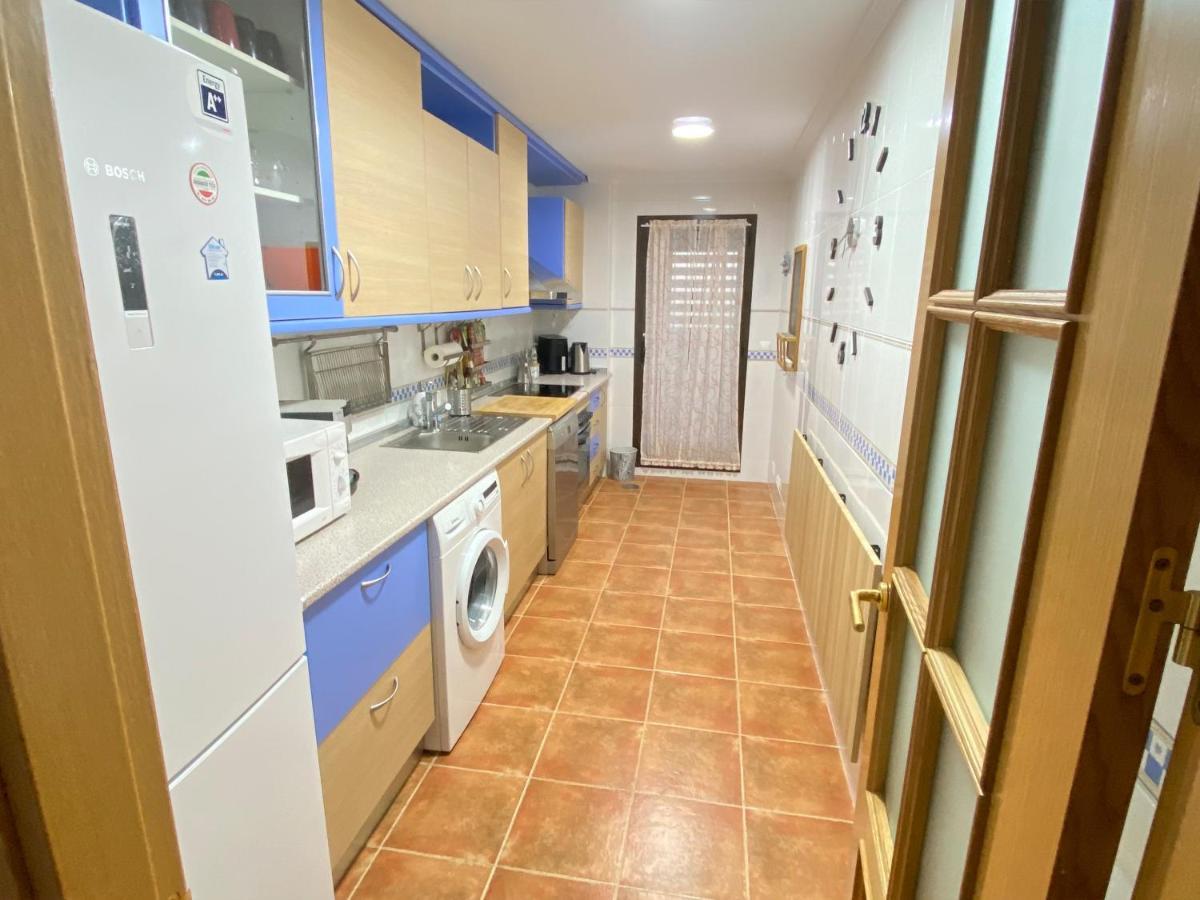 Aires De Toledo-Parque Warner Y Madrid En Familia Apartment Exterior photo